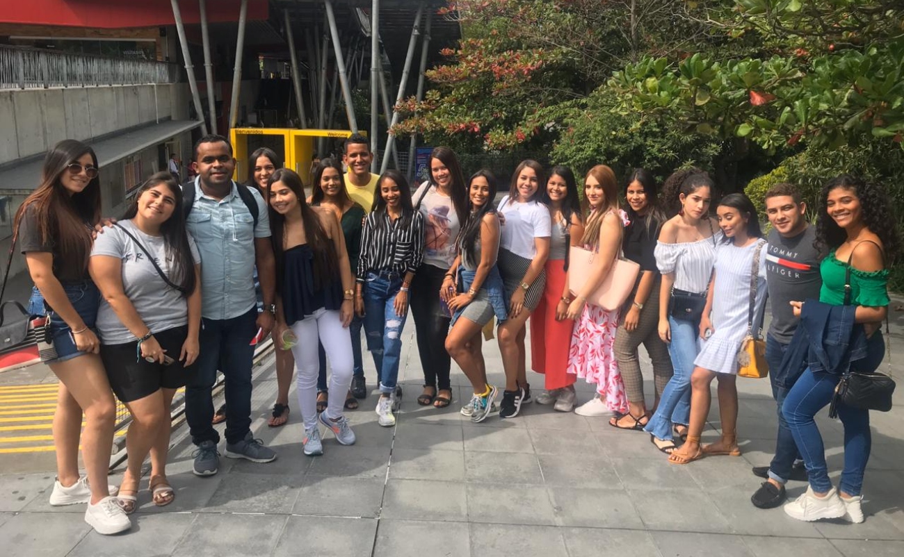 Estudiantes en Festival Gabo (3).jpg