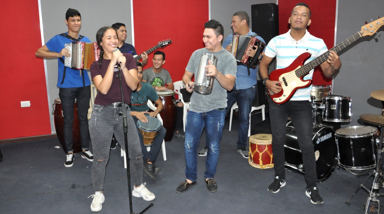 Grupo de Vallenato UAC 2.jpg