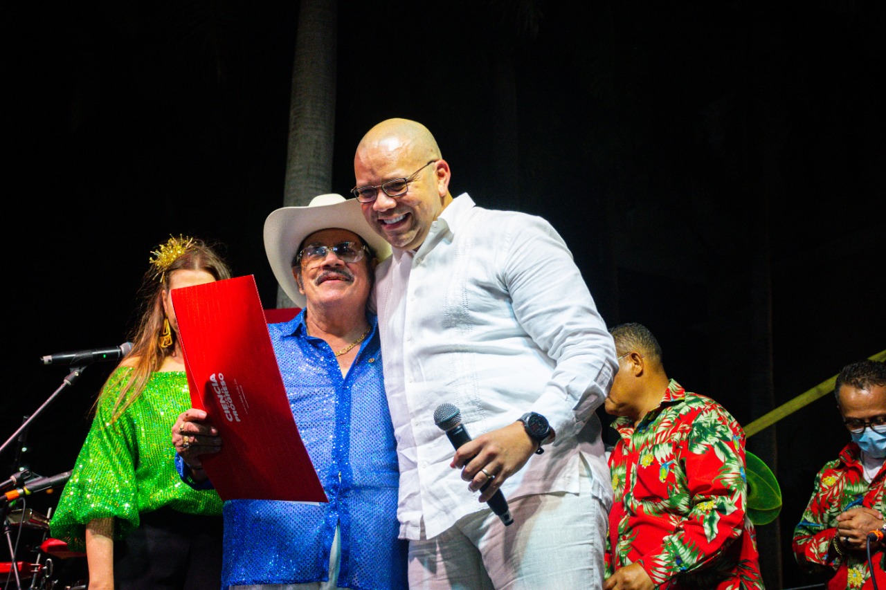 Rector Anibal Velasquez