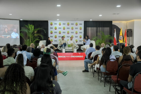 Conversatorio ‘Las verdades sobre las mentiras en el periodismo’