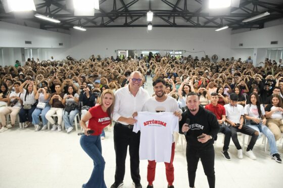 Inducción nuevos estudiantes 2024-01: Inicia el camino de aquellos que construirán ciencia para el progreso