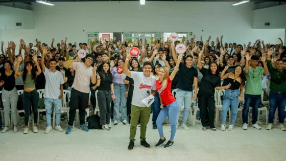 Uniautónoma recibe con alegría a sus nuevos estudiantes en la Jornada de Inducción a la Vida Universitaria 2024-02