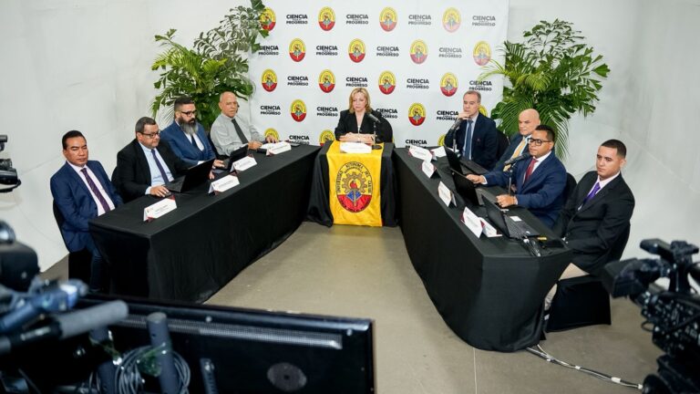 Uniautónoma recibe visita de pares académicos para renovación del Registro Calificado del programa Comunicación Audiovisual
