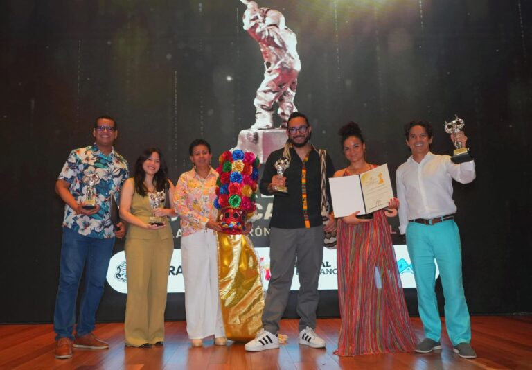 Talento Uniautónoma se destaca en la 13 edición del Premio de Periodismo Ernesto McCausland Sojo