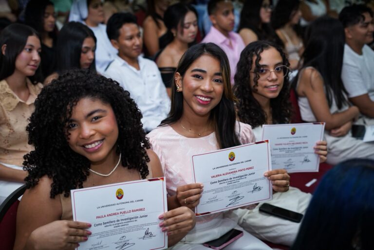 Más de ochenta estudiantes de Uniautónoma fueron certificados como Semilleros Junior de Investigación